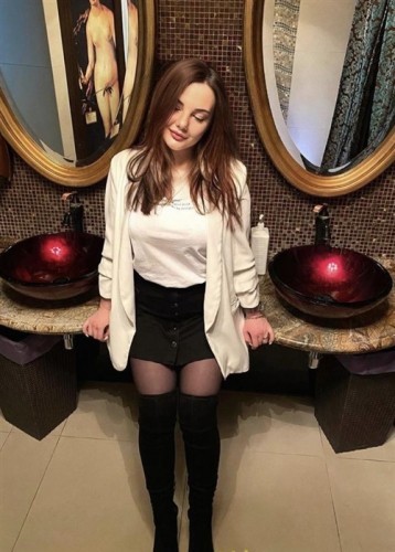  Лиза, Г. Брянка