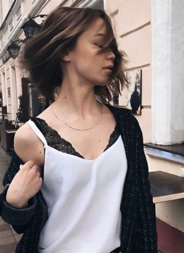  Оксана, Г. Брянка